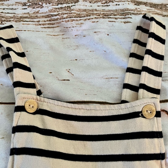 H&M striped overall style dress jumper - Picture 3 of 5